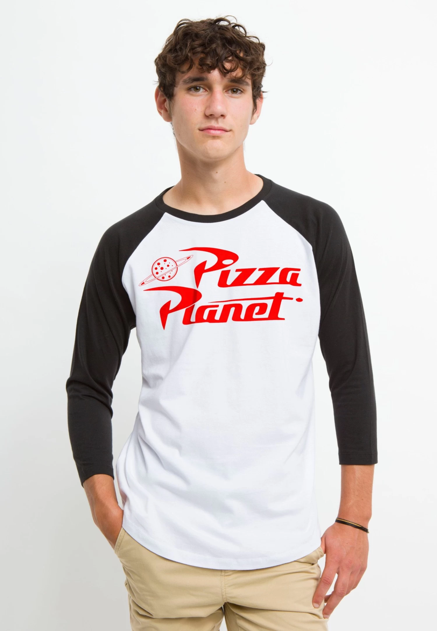 Disney Toy Story Pizza Planet - Longsleeve - White Black 1 Disney Toy Story Pizza Planet - Longsleeve - White Black