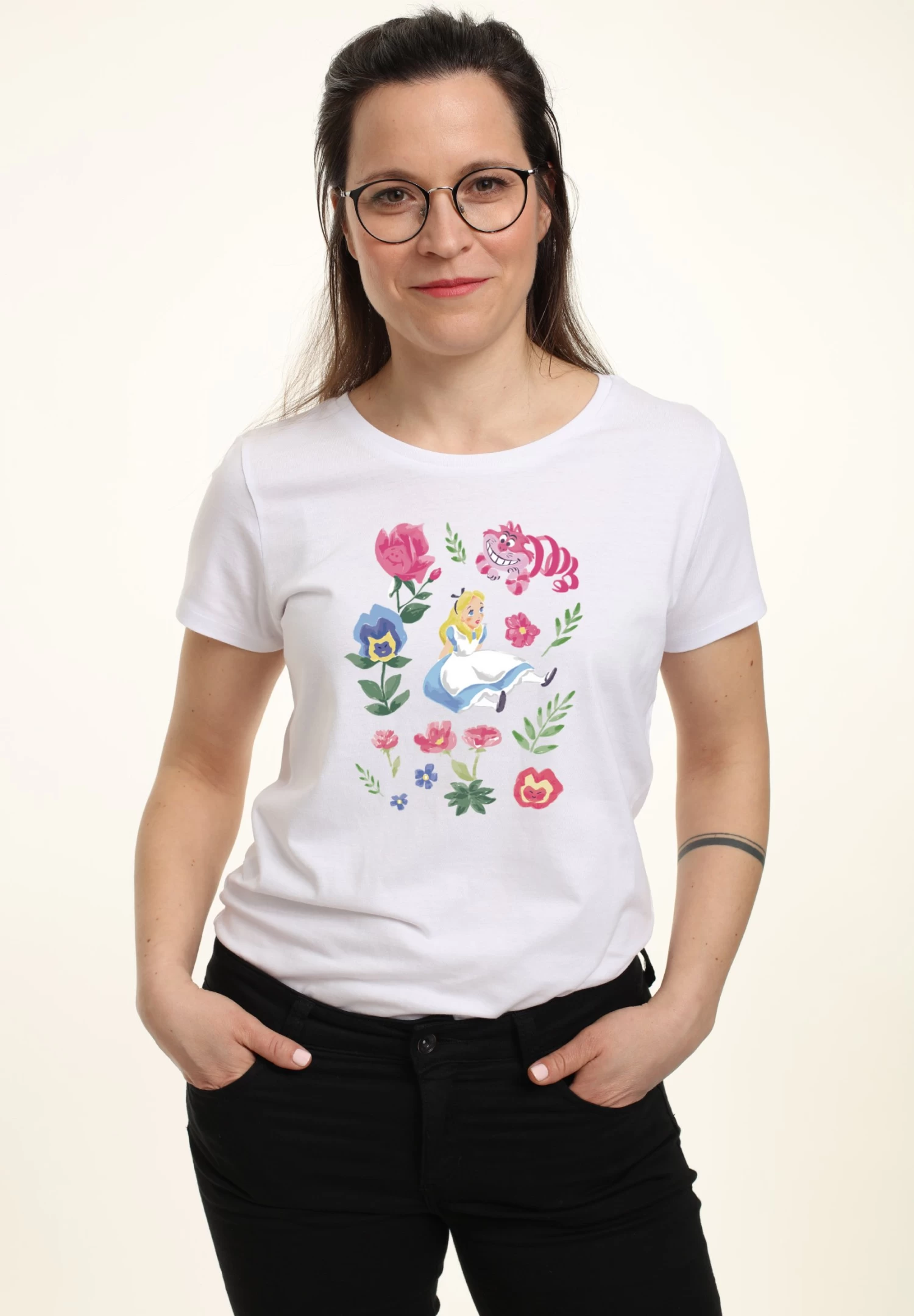 Disney Alice In Wonderland Alice Friends Flowers - T-Shirt Print - White 1 Disney Alice In Wonderland Alice Friends Flowers - T-Shirt Print - White