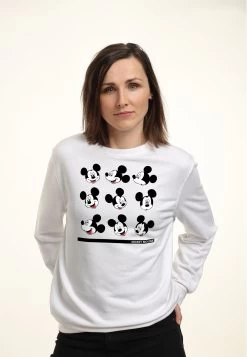 Disney Classic Mickey Mickey Expressions - Sweater - White -Disney 4da0e1a7061c41cb9712efd3f36aba6d