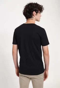 Disney Peter Pan Keyhole Unisex - T-Shirt Print - Black 8 Disney Peter Pan Keyhole Unisex - T-Shirt Print - Black -Disney 961412b66b904d1eafa143b1a7e04afa scaled