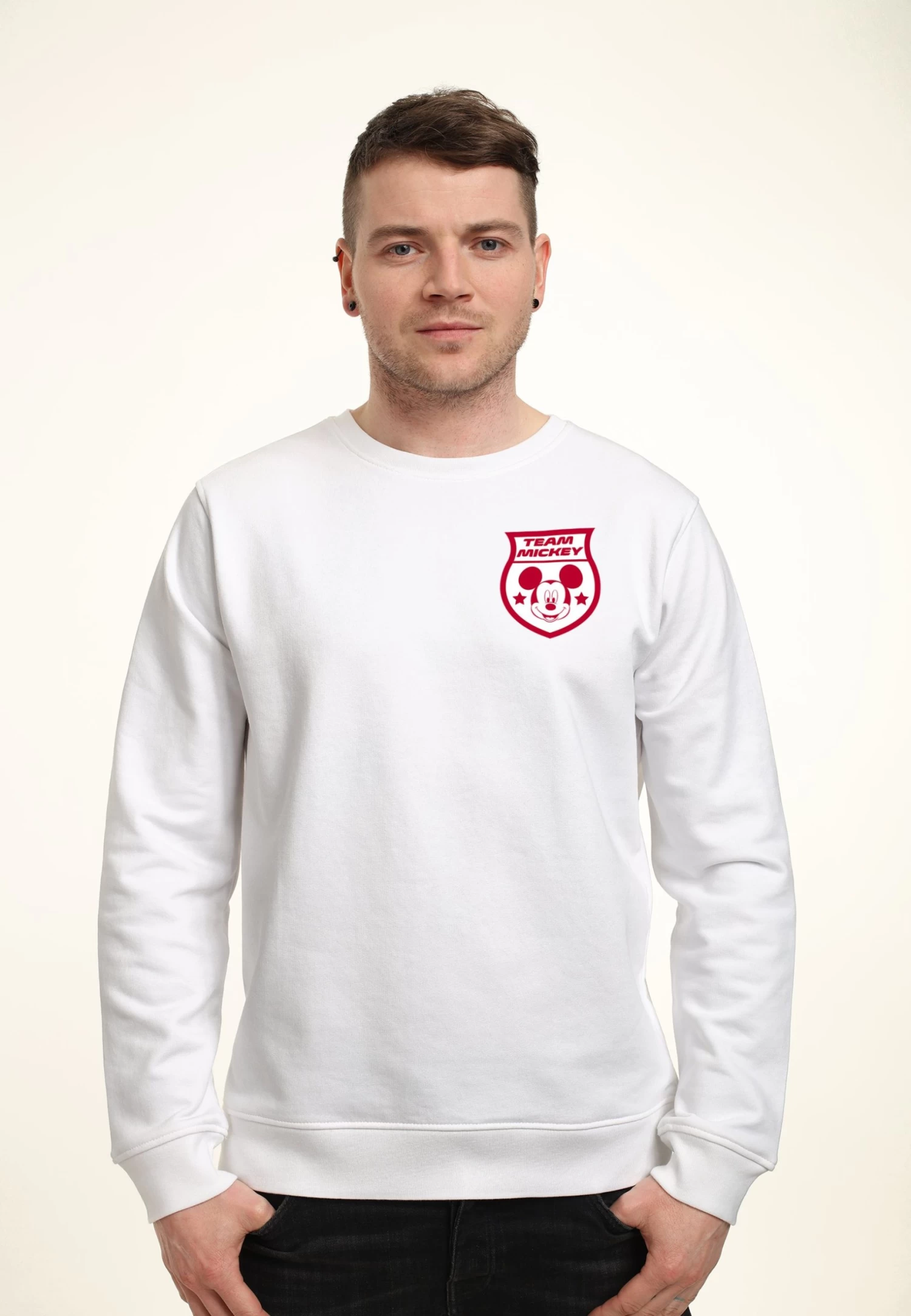 Disney Mickey Classic Japan Badge - Sweater - White 1 Disney Mickey Classic Japan Badge - Sweater - White