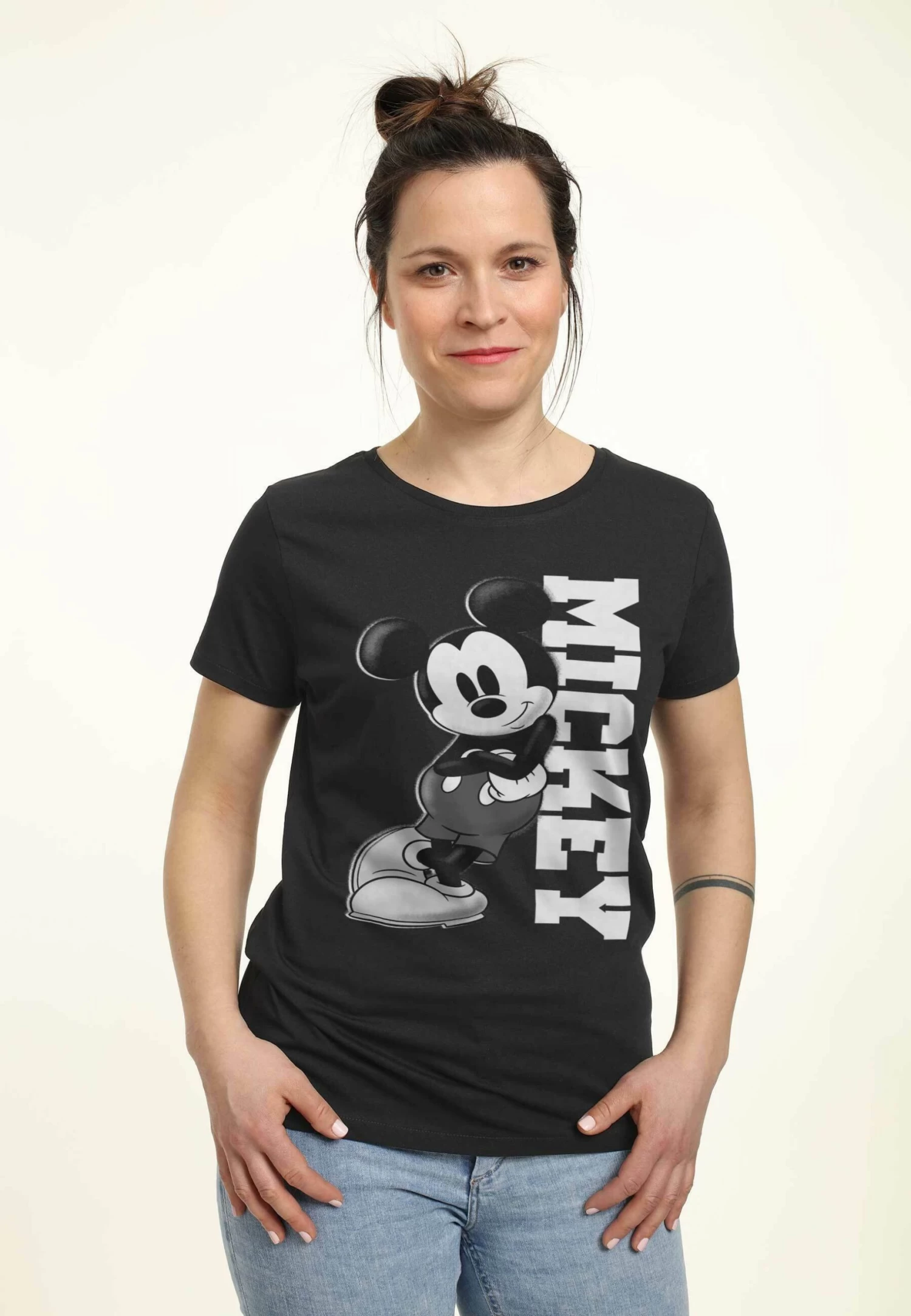 Disney Classic Mickey Mickey Lean - T-Shirt Print - Black 1 Disney Classic Mickey Mickey Lean - T-Shirt Print - Black