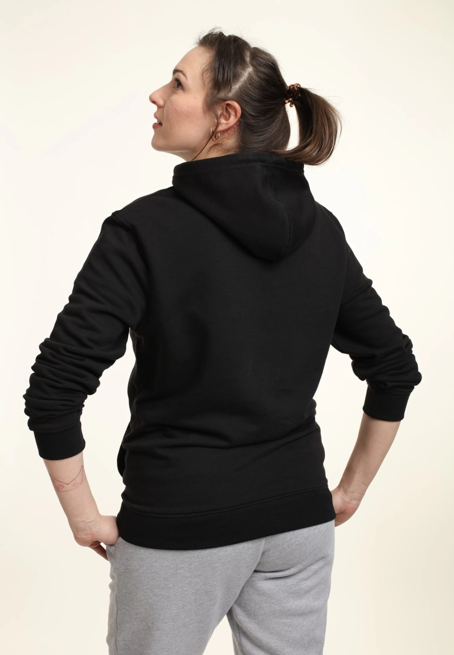 Disney Frozen Let It Go Now - Hoodie - Black 2 Disney Frozen Let It Go Now - Hoodie - Black - Afbeelding 2